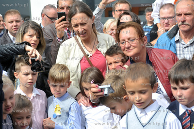Otwarcie Pozytywnej Szkoly Podstawowej przy ul. Azaliowej...