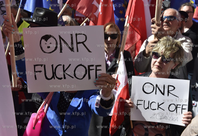 Gdańsk. Przedproże Ratusza Głównego Miasta. Prodemokratyczna...