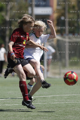 Boisko Zespolu Szkol Ogolnoksztalcacych nr 8 przy ul....