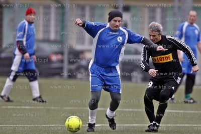 Gdansk. Boisko przy ul. Traugutta.  Sylwestrowy mecz...