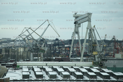 Tereny pobylej Stoczni Gdynia S.A.
23.01.2013
fot....