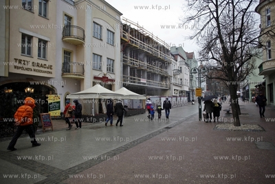 Sopot. Ul. Bohaterow Monte Cassino. Przebudowa kamienicy.
18.02.2013
fot....
