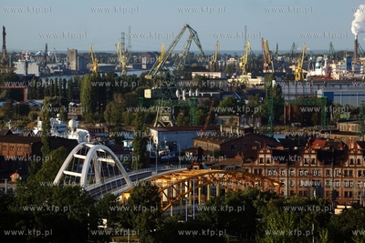 Gdansk widziany z Gory Gradowej. Nz. Brama Oliwska,...