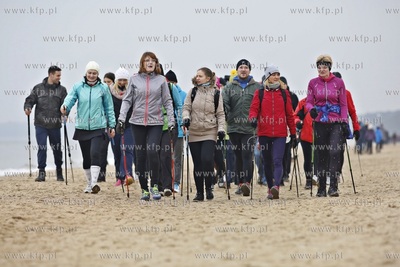 Gdańsk Jelitkowo. Walentynkowy Rajd Nordic Walking...