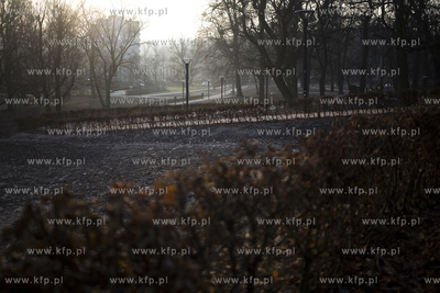 Rewitalizacja parku przy ul. Dąbrowskiego w Gdańsku.
21.12.2016
fot....