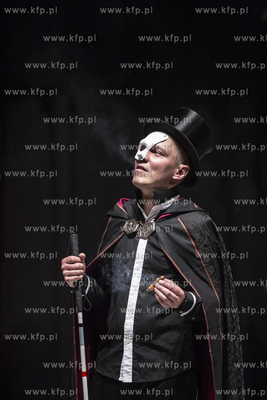 Festiwal Świat Mało Znany. Przegląd teatralny w...