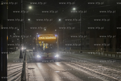 Most Siennicki.został zamknięty dla ruchu kołowego,...