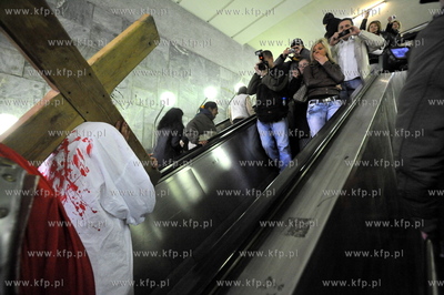Wielki Piatek. Misterium Meki Panskiej na ulicach Gdanska...