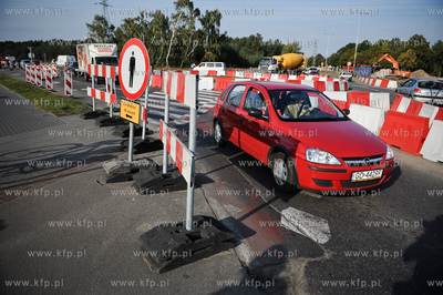 Gdansk. Remont torowiska oraz nawierzchni na ulicy...