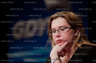 Gdynia. Teatr Miejski im Witolda Gombrowicza. Jesienne...