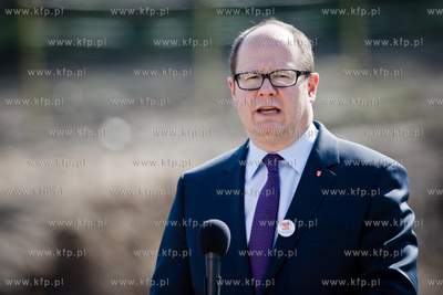 Gdansk. Uroczystosc wmurowania kamienia wegielnego...