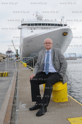 Krzysztof Gromadowski -  dyrektor ds. wspolpracy miedzynarodowej...