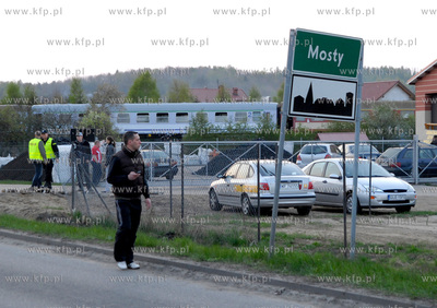 W Mostach w powiecie lęborskim tir wjechał pod pociąg...