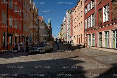 Gdansk, ul Tkacka w glebi po lewej budynek Zbrojowni
04.09.2007
Fot.Jan...