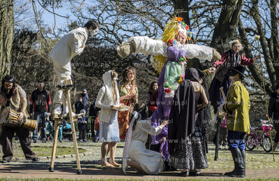 Oliwa, Park Oliwski. II Festiwal Etnowiosnowisko. Happening...