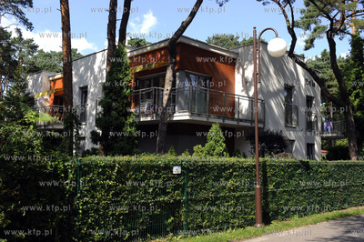 Apartamentowce w Juracie na Polwyspie Helskim. 21.08.2008...