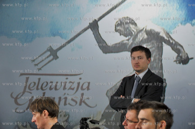 W gdanskim Osrodku Telewizji Polskiej nastapilo uroczyste...