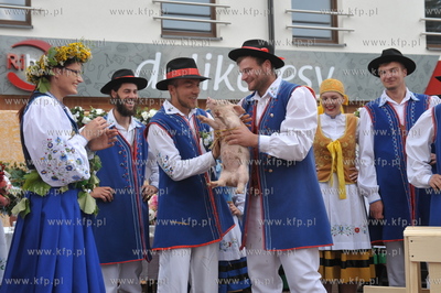 Chmielno. Kaszuby. Inscenizacja wesela kaszubskiego...