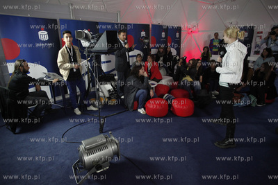 38 Gdynia Festiwal Filmowy. Nz. studio Filmowe Banku...