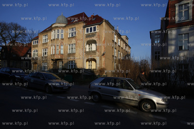 Kamienica przy ul. Armii Krajowej w Sopocie.
24.02.2014
fot....