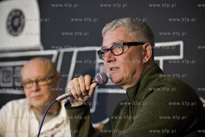 Gdynia. Cafeart U Muzyk'uff. Spotkanie z dziennikarzem...