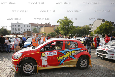 Gdańsk. Targ Węglowy. Start honorowy do XII Rajdu...