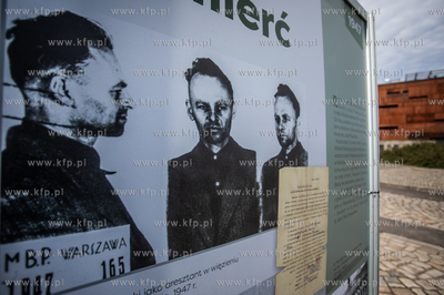 Plac Solidarności. Prezentacja wystawy biograficznej...