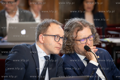 Sesja Rady Miasta Sopotu. Nz. Marcin Skwierawski, Jacek...