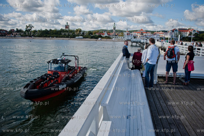 Sopot - molo. Wspolne cwiczenia jednostki ratowniczo...