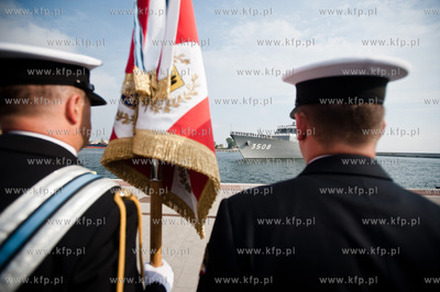 Gdynia. Nabrzeze Pomorskie. Uroczyste powitanie japonskiego...