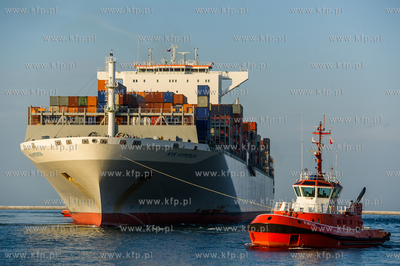 Gdansk. Terminal kontenerowy DCT. Kolejne zawiniecie...