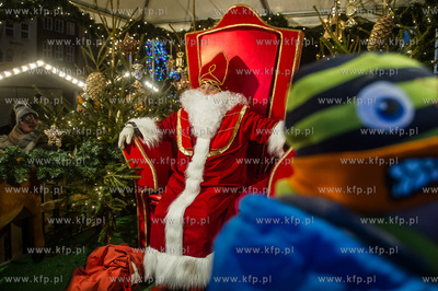 Gdańsk. Przywitanie Swietego Mikolaja, zapalenie swiatelek...