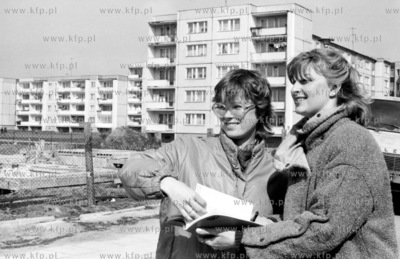 Bloki w Gdansku - Chelmie. Nz po lewej Malgosia Stucka...