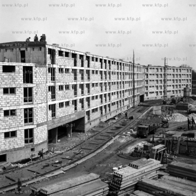 Budowa budynku mieszkalnego przy Hożej w Gdańsku...