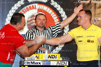 Centrum Silver Screen w Gdyni. Gala armwrestlingu zawodowego....