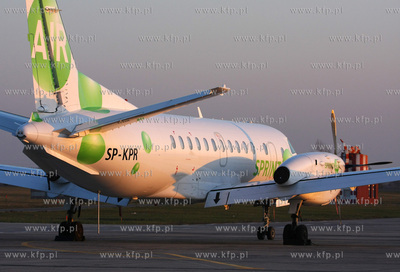 Gdansk, Rebiechowo. Nz. Saab 340 linii SprintAir.
04.04.2009
fot....