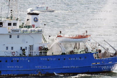 Wody Zatoki Gdanskiej. Antyterrorystyczne manewry pod...