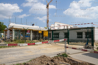 Budowa nowego budynku biurowego zarzadu portu lotniczego...