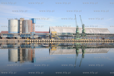 Stocznia Remontowa w Gdansku.
31.01.2012
fot. Andrzej...