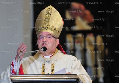 Oliwa. Katedra Oliwska. Msza sw. Wieczerzy Panskiej...