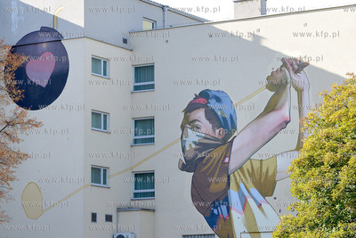 Gdynia. Murale w srodmiesciu miasta m. in. przy ul....