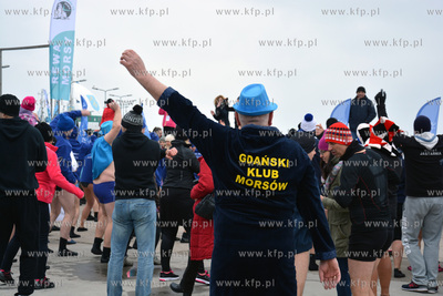 II Zlot Morsow w Helu "Na początku Polski".
Do wody...
