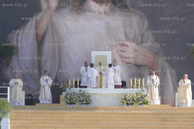 Brzegi. Msza na zakończenie Światowych Dni Młodzieży...