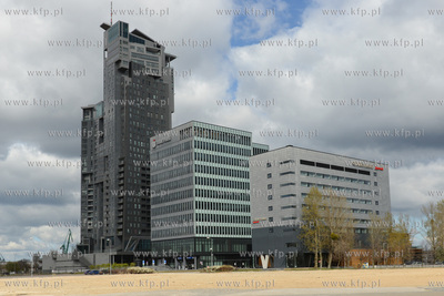 WATERFRONT Gdynia. Po dawnym Centrum Zozrywki GEMINI...