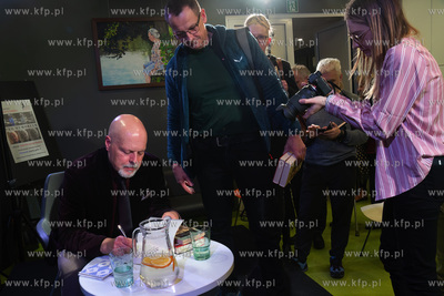 „Spotkania z kryminałem i horrorem. Straszny Dworzec...