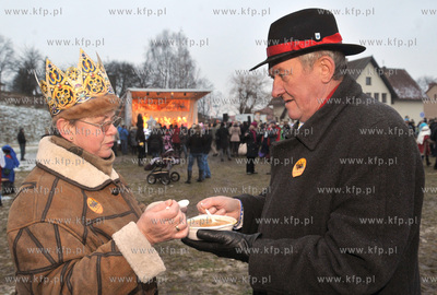 Orszak Trzech Kroli w Zukowie na Kaszubach. 6.01.2013...