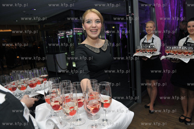 Studniowka III Liceum Ogolnoksztalcacego Topolowki...