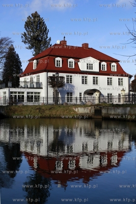 Gdansk Oliwa. Dwor Oliwski, w ktorym bedzie mieszkac...