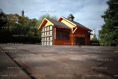 Sopot. Bar sezonowy w okolicy plazy.
08.10.2012
fot....