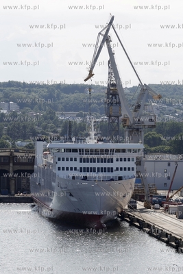 Stena Alegra remontowana w stoczni w Gdyni.
28.06.2013
fot....